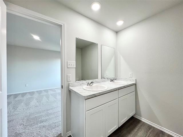 Building Photo - 872 Eagles Nest Dr