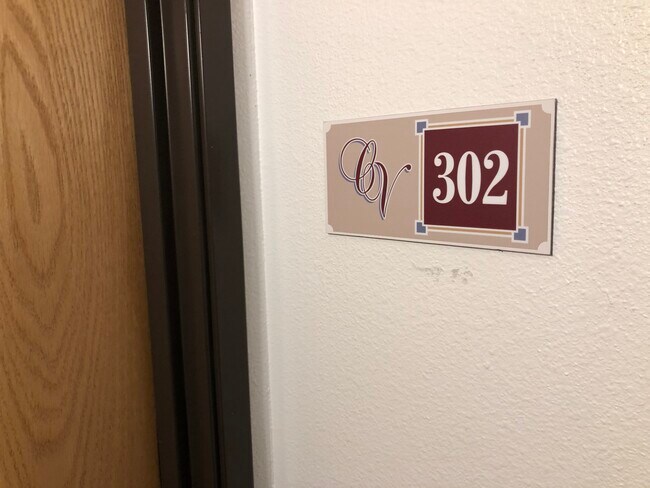 Building Photo - Courthouse View Apartments