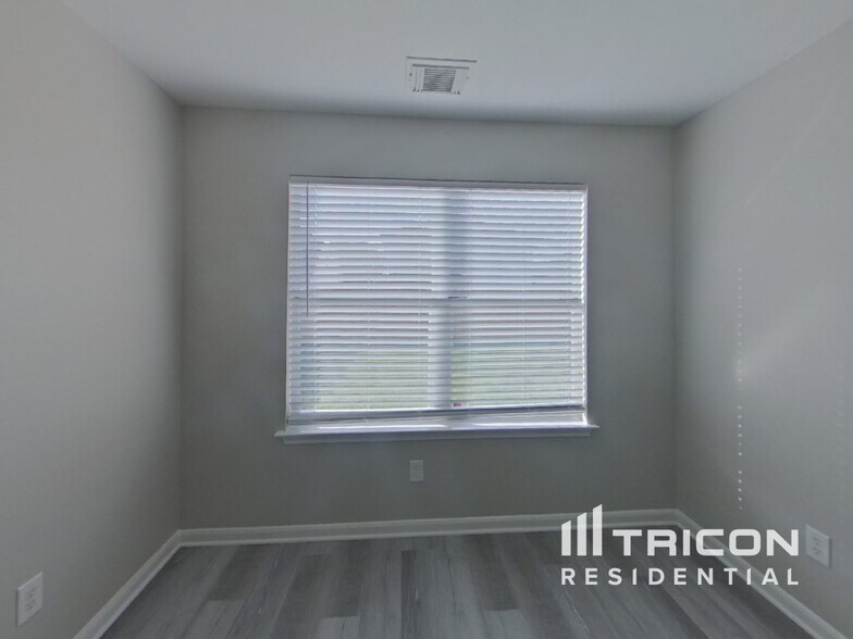 Building Photo - 20747 Hardwick Oaks Dr