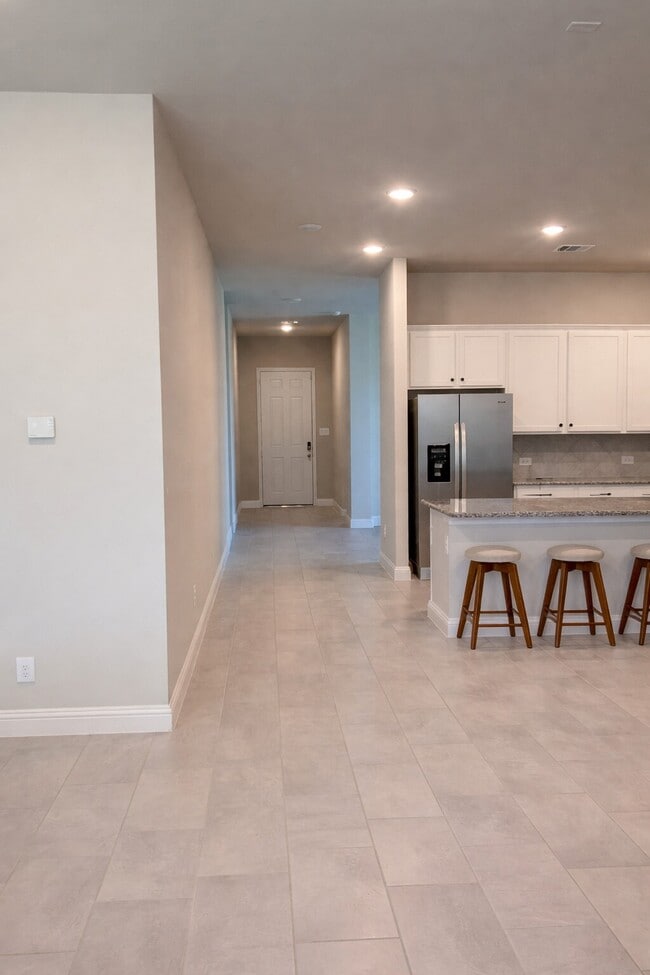 Building Photo - 10442 Eastern Bluestar Dr