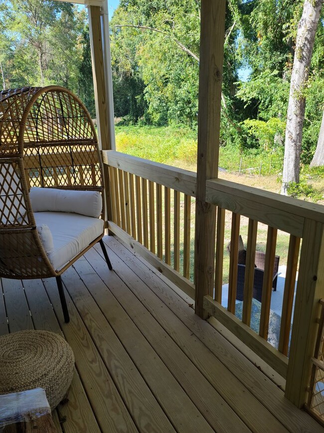 Building Photo - Convenient to Fort Pickett and Downtown Blackstone