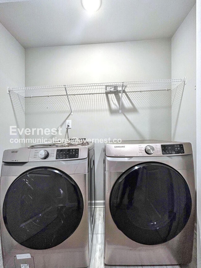 Building Photo - 8037 Alderton Ln