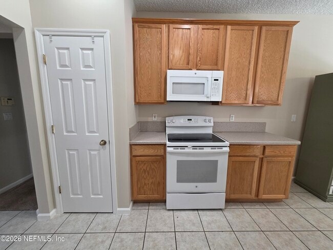 Building Photo - 1908 Tuscan Oaks Ct