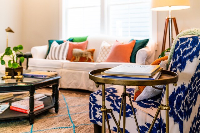 Building Photo - 509 Rosedale Ave E