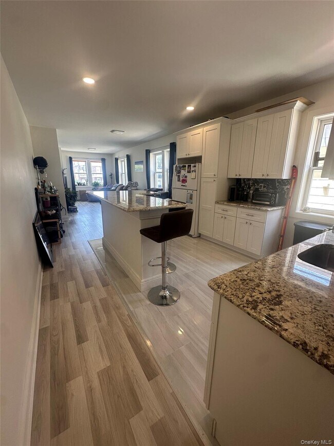 Building Photo - 262 Neptune Blvd