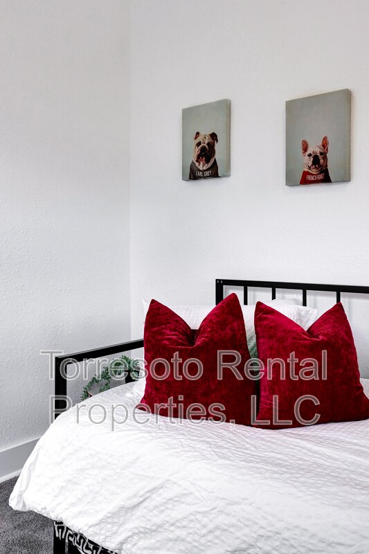 Building Photo - 226 Porter St