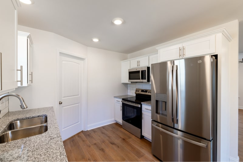 Building Photo - 812 Aubrey Ave