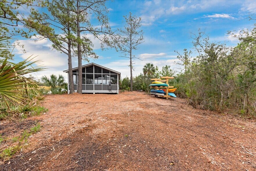 Building Photo - 804 Kings Oak Ct