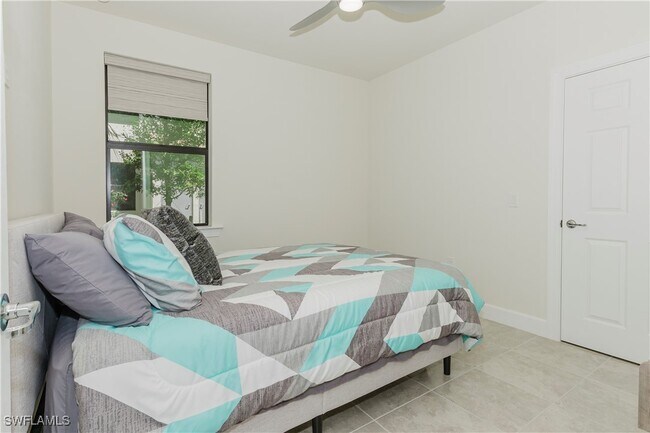 Building Photo - 5697 Mayflower Way