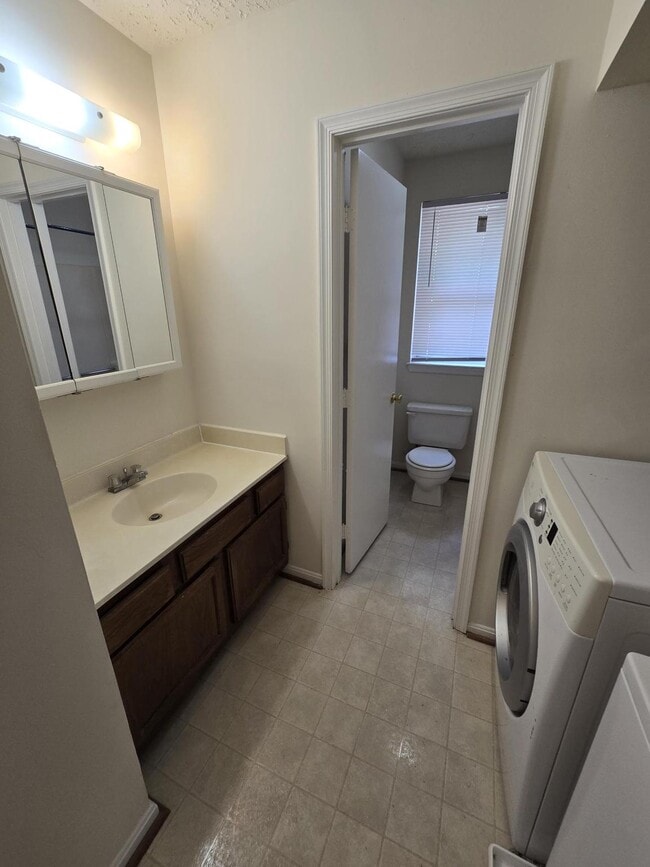 Building Photo - 4054 Cottontop Ct
