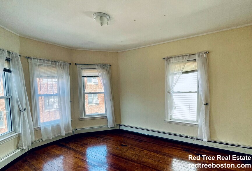 Building Photo - 3 Washburn Ter