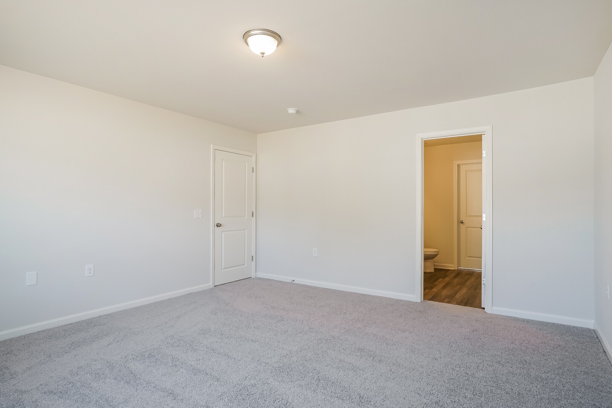 Building Photo - 2505 Kenton Ct SE