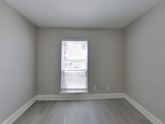 Building Photo - 5512 Squires Dr