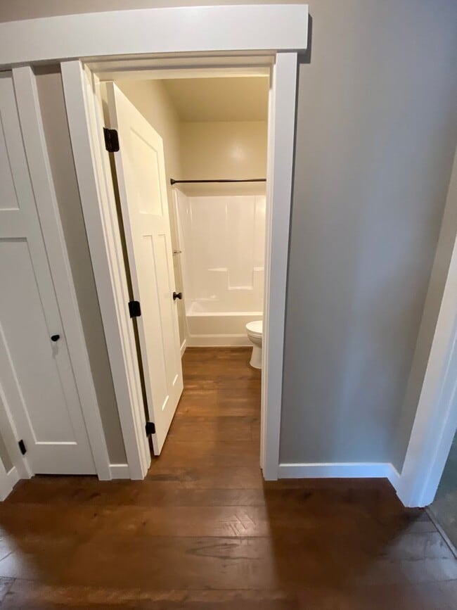 Building Photo - Newer Home - 3 Bedroom - 2 Bath - Corvallis