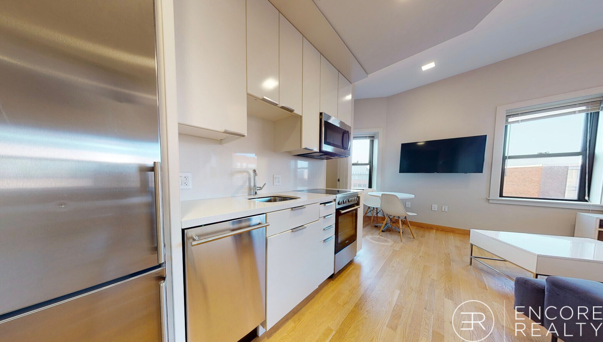 Building Photo - 115 Mt Auburn St