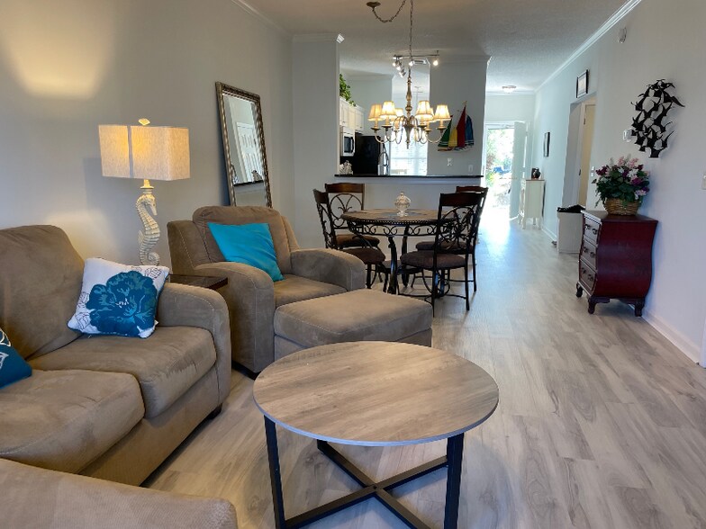 Building Photo - 4220 Coquina Harbour Dr