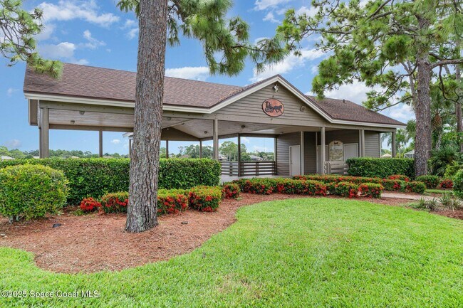 Building Photo - 3897 Peacock Dr