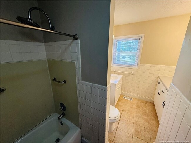 Building Photo - 5860 Rockfish Rd