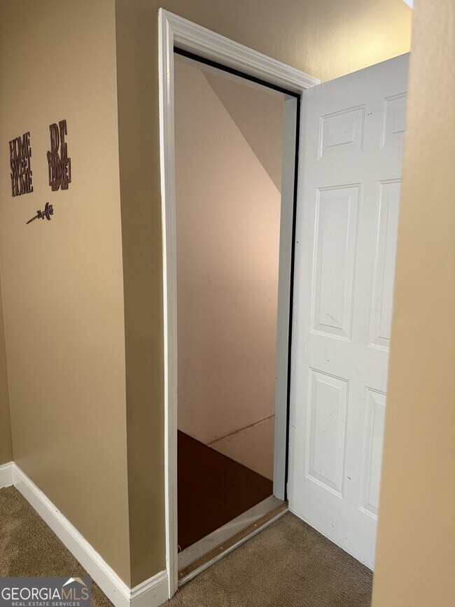 Building Photo - 235 Tower Commons Rd