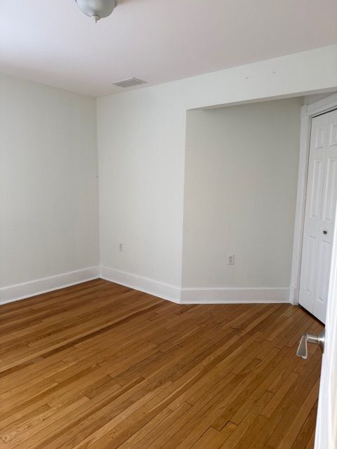 Building Photo - 3 Westomere Terrace