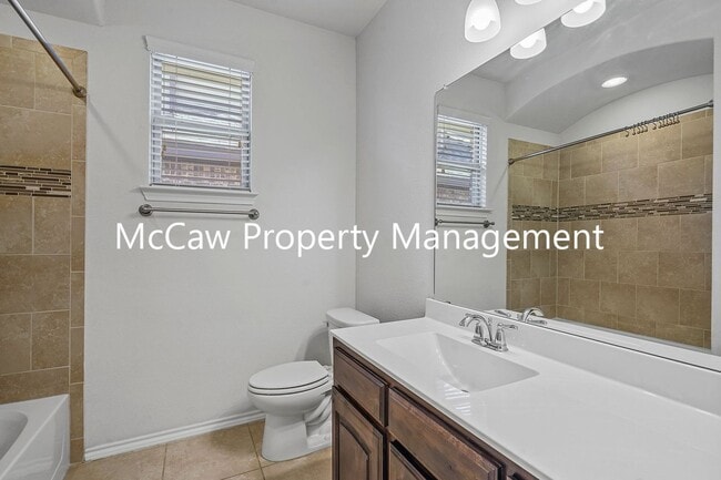 Building Photo - Beautiful 3/2/2 in Northlake!