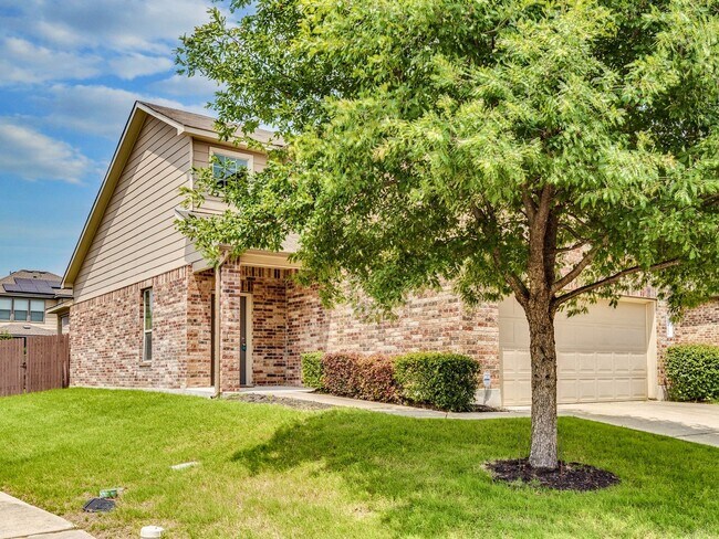 Building Photo - Beautiful 3/BR 2.5/BA Rental with Spacious...