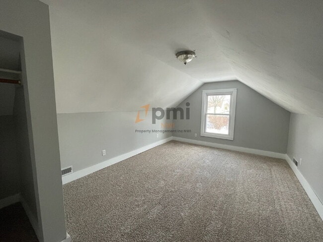 Building Photo - 406 A St