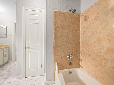 Building Photo - 2021 Sterling Creek Rd