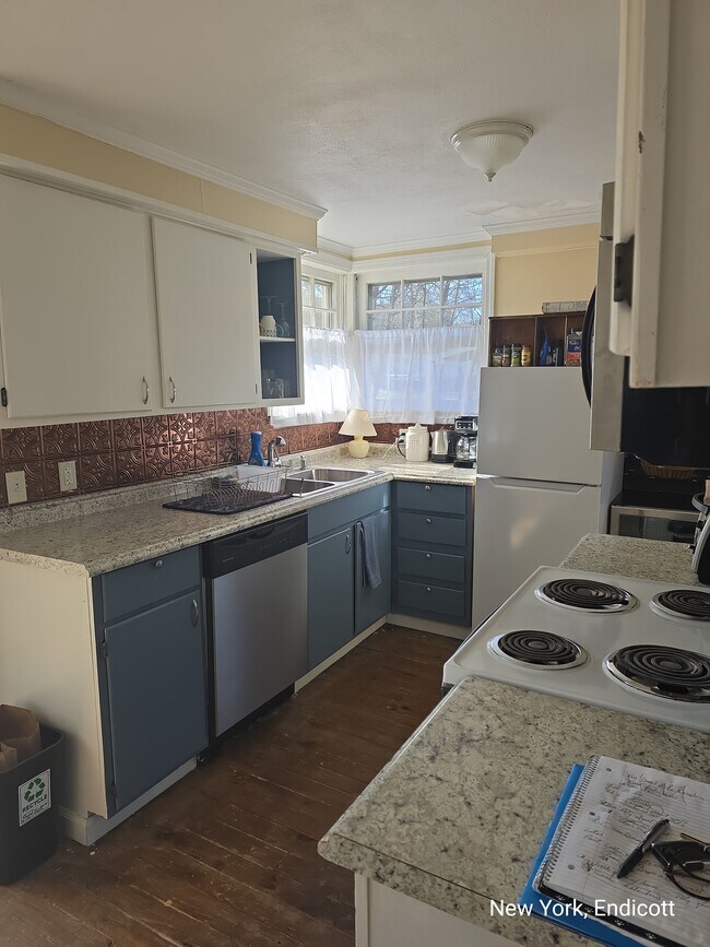 2712 King St 2712 King St Endicott NY 13760 Apartment Finder