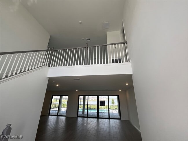 Building Photo - 10755 Timber Creek Dr