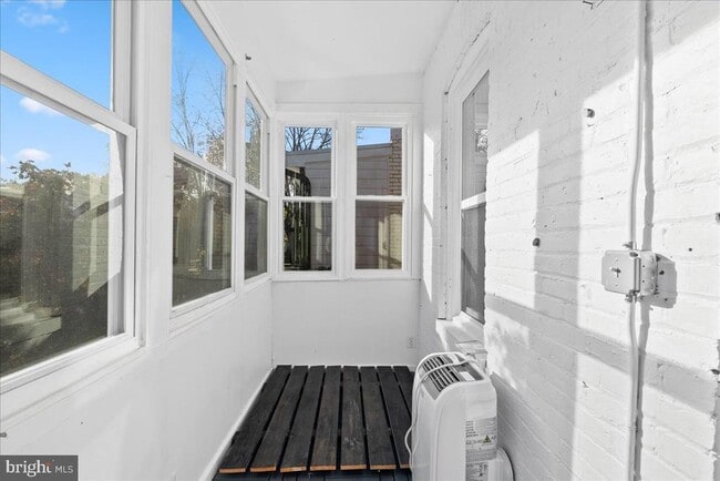 Building Photo - 2033 North Capitol St NE