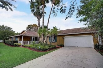 Building Photo - 14856 SW 105th Ct