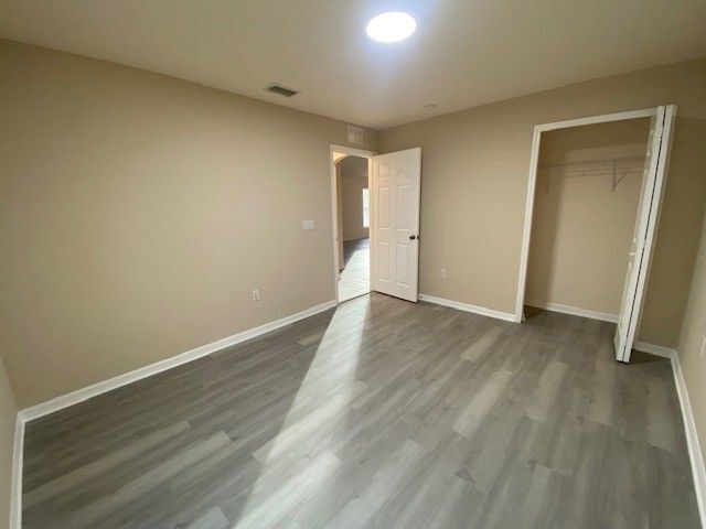 Building Photo - 21 Bickwick Ln