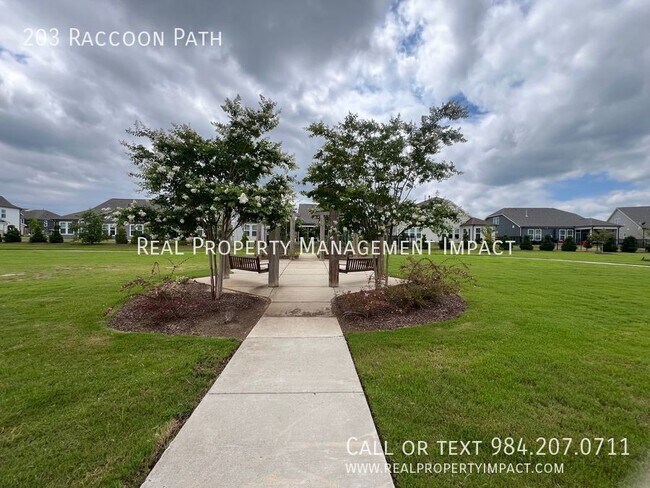 Building Photo - 203 Raccoon Path
