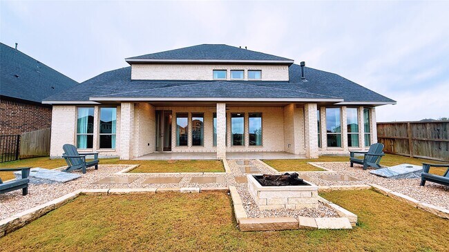 Building Photo - 5603 Logan Ridge Ln