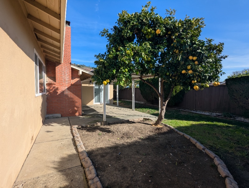 Building Photo - 635 Gisler Way