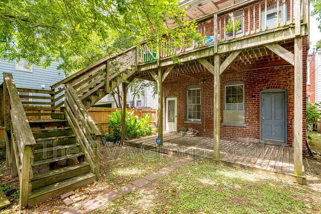 Building Photo - 607 N 27th St