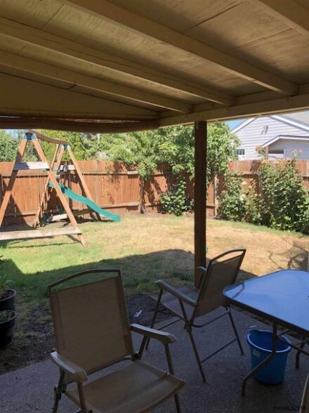 Building Photo - 4225 Mahrt Ave SE