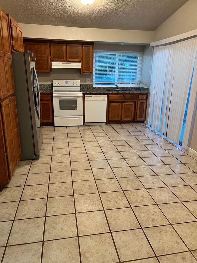 Building Photo - 3520 Sesame St