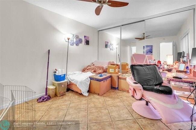 Building Photo - 3655 Cocoplum Cir