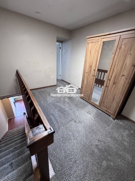 Building Photo - 1516 Clarkson St