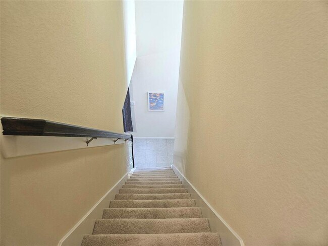 Building Photo - 17018 Taffaine Dr