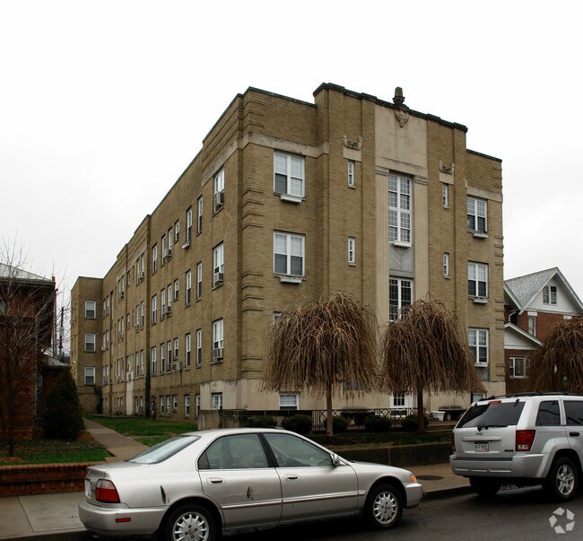 Building Photo - Patriot at Cavalier (FKA Cavalier)