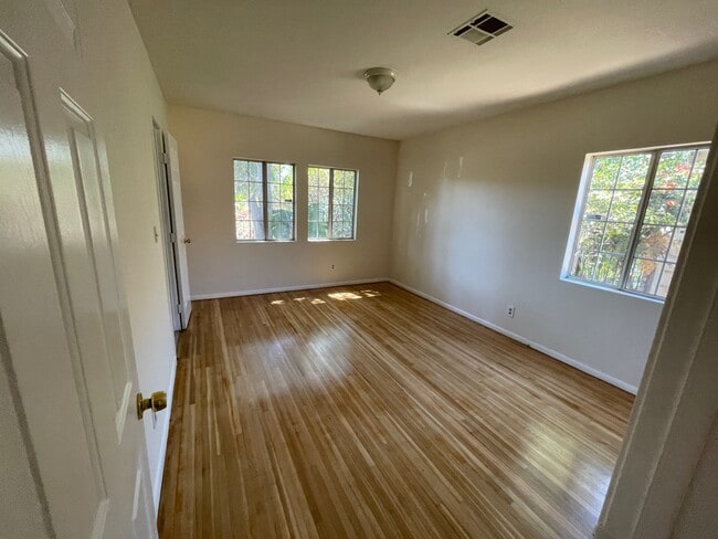 Building Photo - 14517 Hesby St
