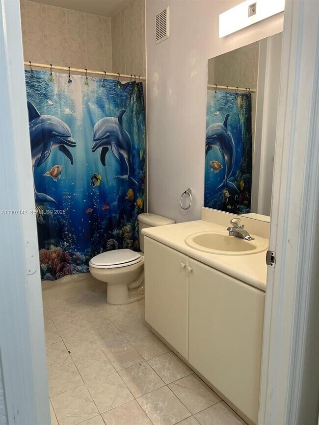 Building Photo - 17710 NW 73rd Ave