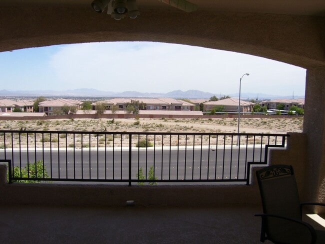 Building Photo - LACEBARK PINE