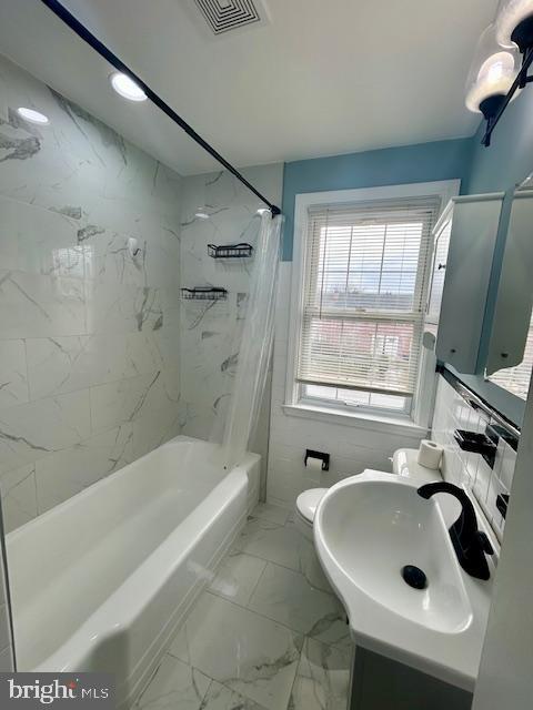 Building Photo - 8130 Kirkwall Ct