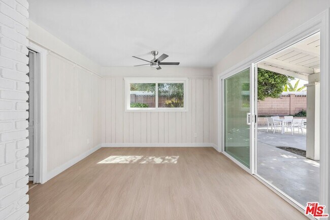 Building Photo - 23414 Dolorosa St