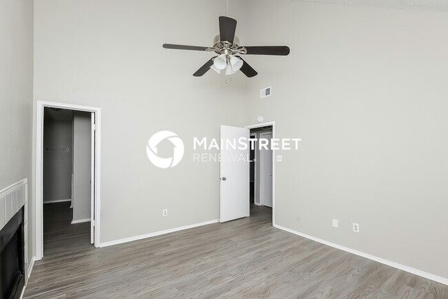 Building Photo - 2080 Palomino Trail