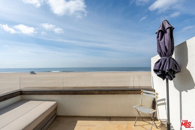 Building Photo - 7 Fleet St